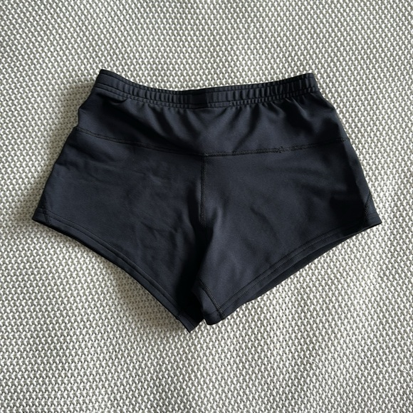 Brooks running shorts - Picture 3 of 3